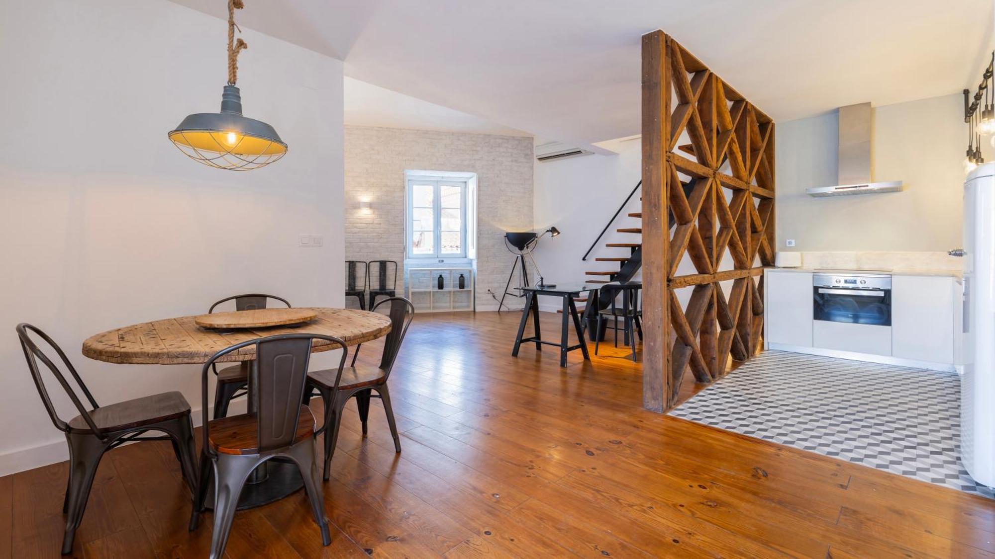 Charming 3Bdr Duplex In City Center By Lovelystay Lisboa Eksteriør billede