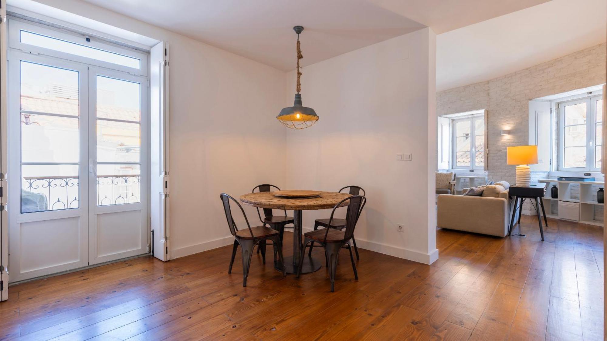 Charming 3Bdr Duplex In City Center By Lovelystay Lisboa Eksteriør billede