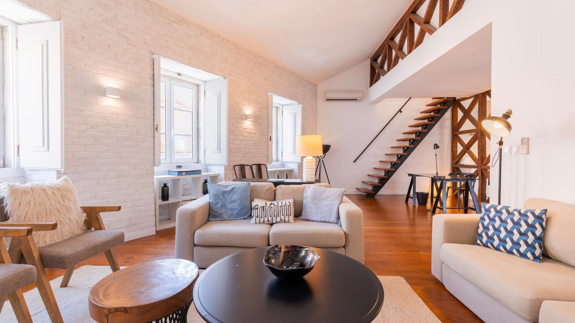 Charming 3Bdr Duplex In City Center By Lovelystay Lisboa Eksteriør billede